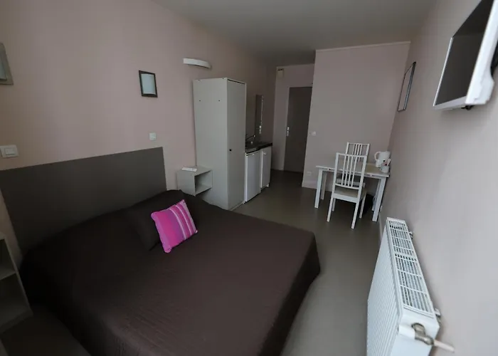 Du Roussillon Szálloda Párizs