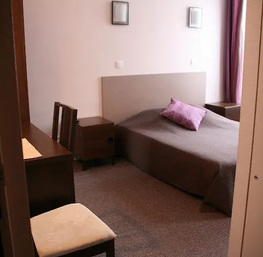 Du Roussillon Párizs