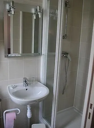 オテル デュ ルーション * パリ