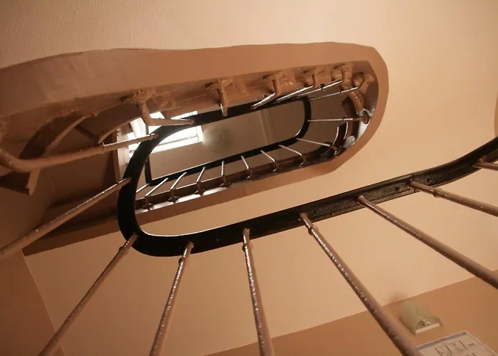 鲁西永酒店 * 巴黎