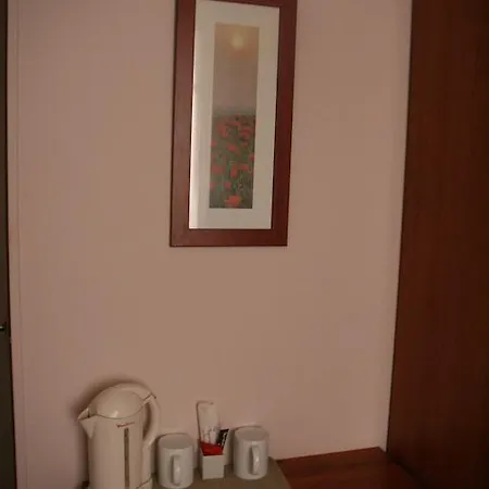 Hotel Du Roussillon Paris