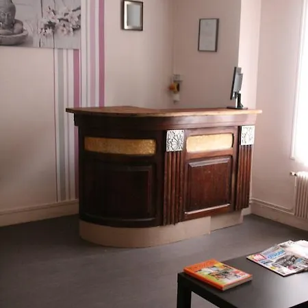 Hotel Du Roussillon Paris